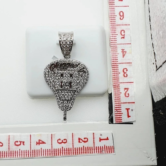 "925 Sterling Silver Plated CZ Pendant, INUS1BR061 - Picture 4 of 10